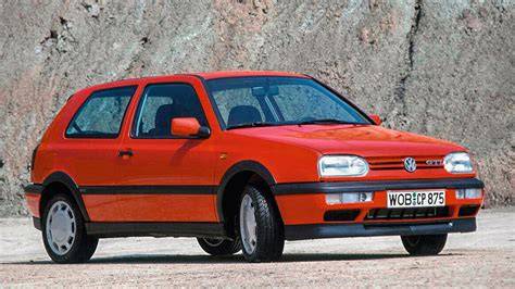 infografika_rovnice_motoru_vojv Golf III rozdělení