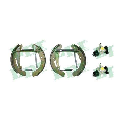 Detailní pohled na mechanismus brzdových čelistí a pružin