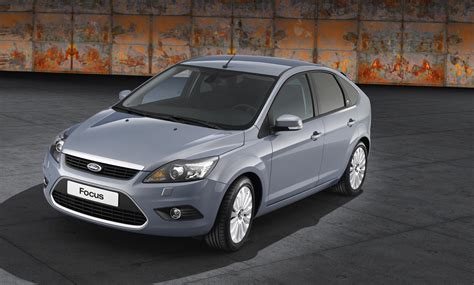 Obrázková infografika technických údajů Ford Focus 2008