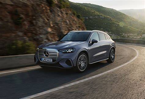 MB.OS a MB.USER rozhraní v nových modelech Mercedes-Benz