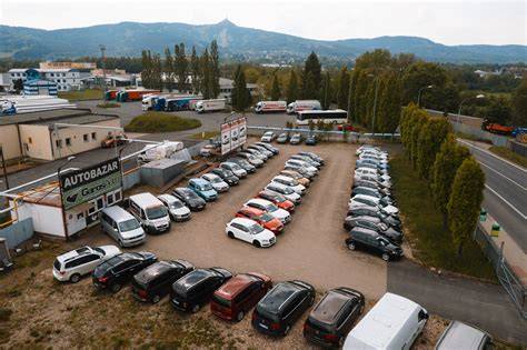 autobazar vystavené vozy fotografie