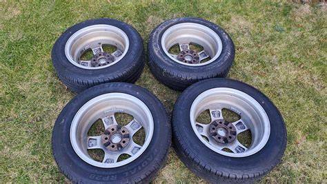 Kus kola 5x100 s pneumatikami