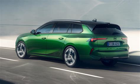 design a světlomety Opel Astra