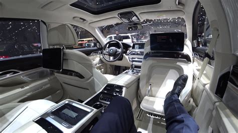 Obrázek: Vnitřní prostor BMW M760Li xDrive Executive Lounge