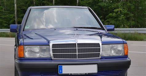 Infografika: Chronologie vývoje Mercedesu 190 v DPM/DTM