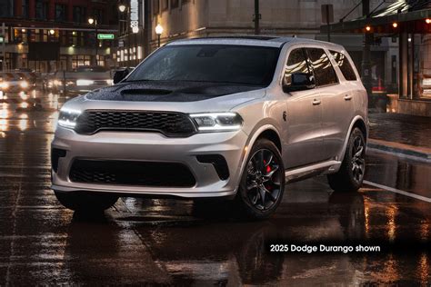 Interiér Dodge Durango s 7 sedadly