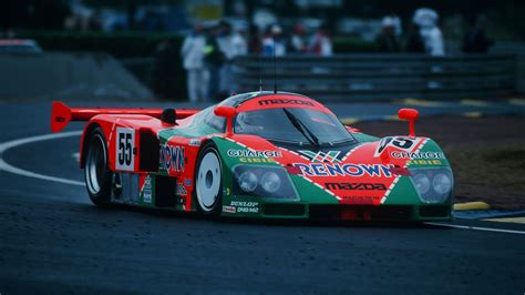 Mazda 787B na trati Le Mans