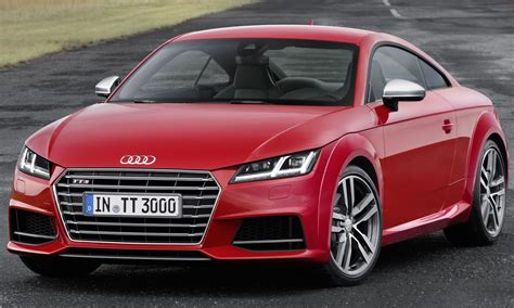 Infografika: Vývojové genarace Audi TT a jejich technické parametry