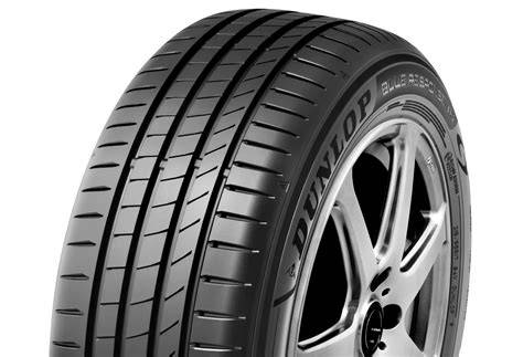 Infografika: Srovnání nejlepší hodnocených pneumatik pro VW Passat (Continental Premiumcontact 7, Dunlop Blue Response TG, Goodyear Eagle F1 Asymmetric 6)