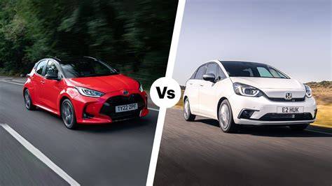 Vizualizace: porovnání vnitřního prostoru Jazz vs Yaris