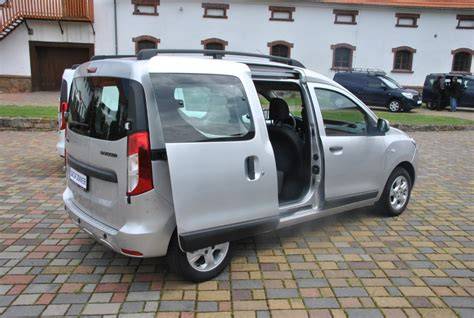 Vizualizace kapacity zavazadlového prostoru Dokker a Dokker Van