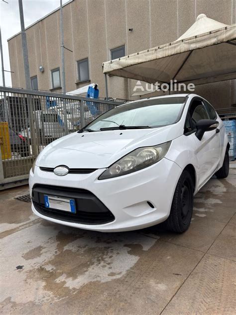 Fotografie: Ford Fiesta 1.4 l 2004 - inzeráty a technické parametry, označení 1.4 TD/BD