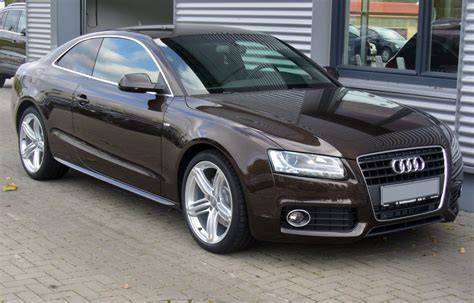 Infografika: Přehled verzí motoru Audi A5 Coupé (8T3)