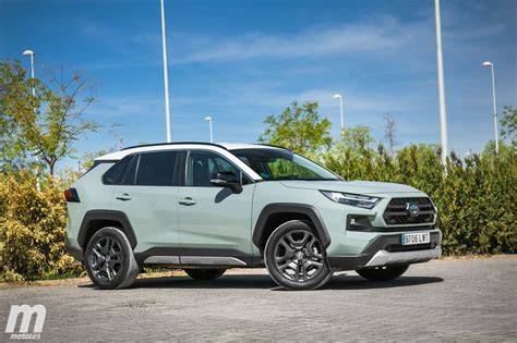 Foto: RAV4 Adventure - design a ochrana podvozku