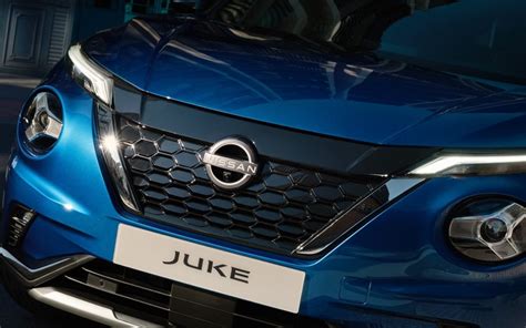 Design exteriéru Nissanu Juke s výraznou přední maskou a LED světlomety