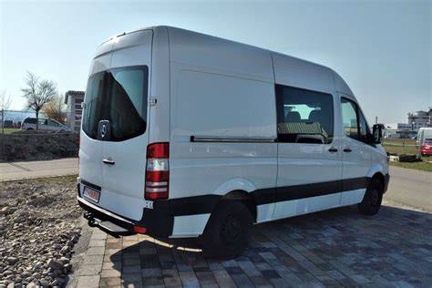 Infografika: Schéma chladicího systému Sprinter 906 s trubkou FT10443