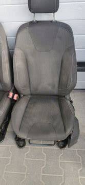 Obrázek mříže za zadní sedadla Ford Focus MK3
