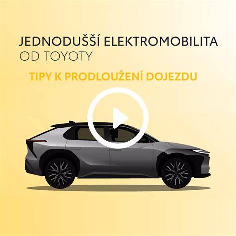 Infografika: srovnání dojezdu a výkonů verzí bZ4X