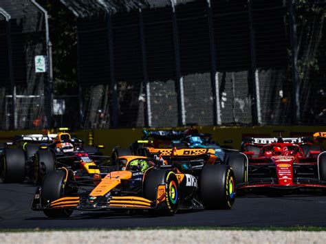 Schéma zastávky v boxech formule 1