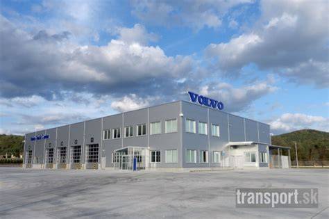 Infografika: Přehled rozšířeného plzeňského truck centra Volvo