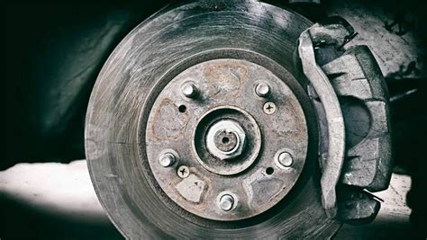 Přehledová grafika s logy různých výrobců brzdových komponentů