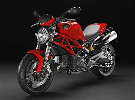 Infografika - Srovnání verzí Ducati Monster: 696, 797, 937, 1200 S