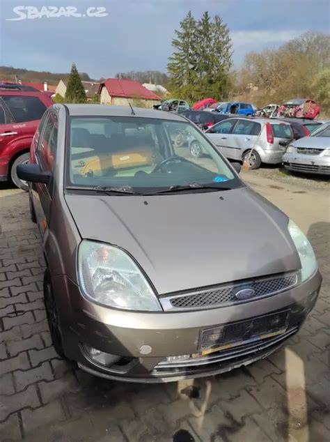díly Ford Fiesta vystavené v prodejně