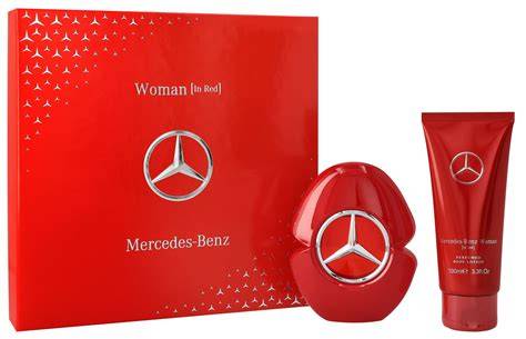 Fotografie flakónu Mercedes-Benz Woman a detaily složení