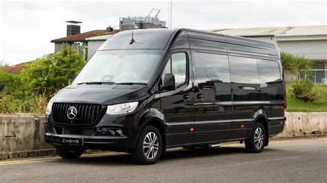 Historické fotografie prvních modelů Mercedes-Benz Sprinter