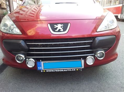Infografika: Přehled typů denních světel a ML pro Peugeot 307
