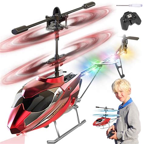 Ilustrace znázorňující funkci dálkového ovládání s dosahem 2,4 GHz u dětského elektrického autíčka.