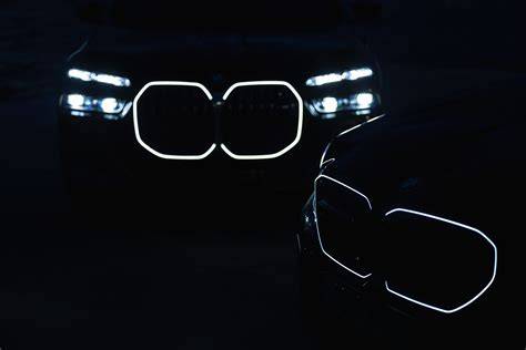 Krystalové světlomety Iconic Glow na BMW i7