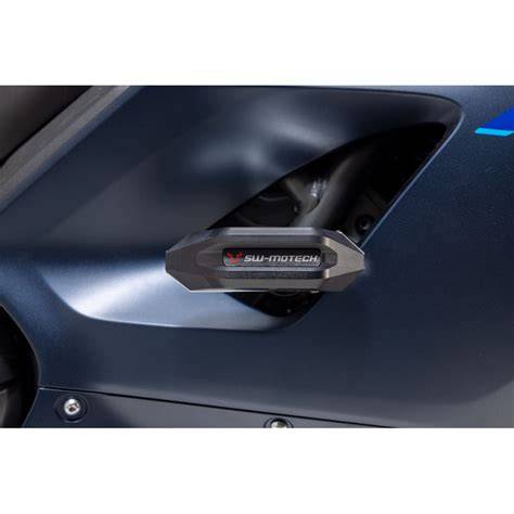Karbonový padací protektor na motorce SV1000