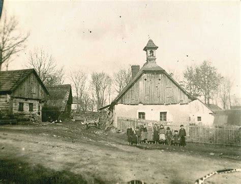 Historická fotografie výrobního závodu Barum