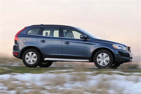 Infografika: Schéma montáže Hakr HV0343 na Volvo XC60 2008-2017