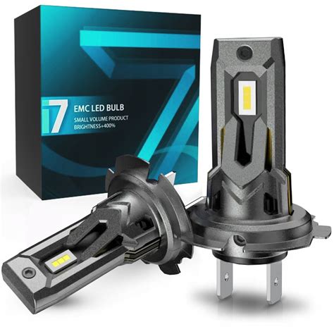 detailní pohled na konstrukci LED žárovky H7 PRO s ventilátorem a chladicím tělem