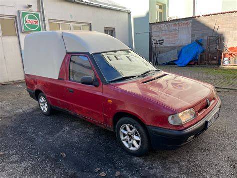 Infografika: Schéma rozměrů Felicie Pickup a ložné plochy