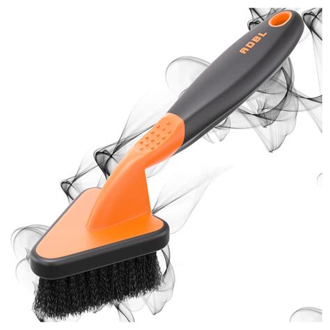 čištění pneumatik kartáčem