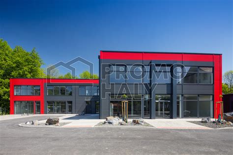 Prodejní hala showroomu federal cars Toyota na Doubska 424