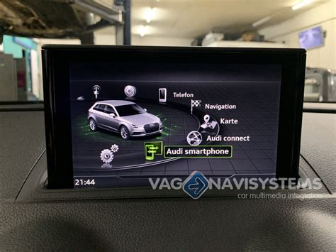 Infografika: Přehled funkcí MMI Navigation plus s Audi connect