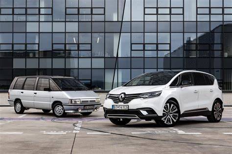 Obrázok: Renault Espace cez rôzne generácie ukážka dizajnu