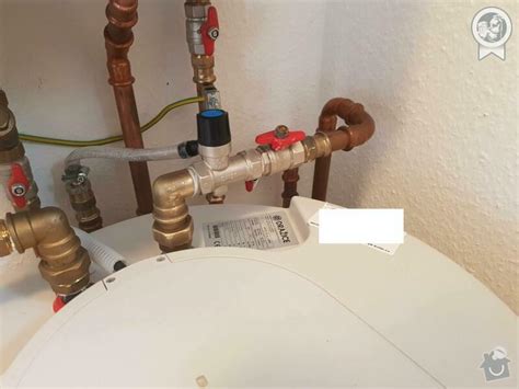 Schéma zapojení expanzní nádoby a pojistného ventilu