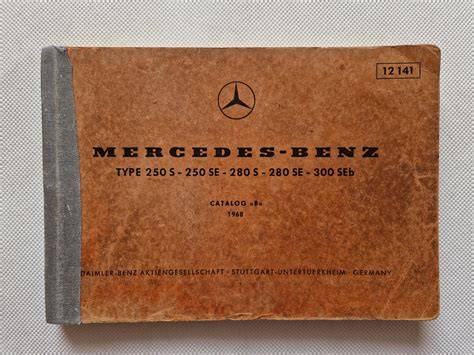 Infografika: Rozpis náhradních dílů Mercedes a proces demontáže