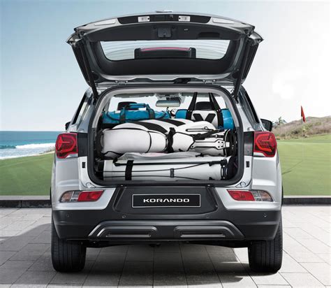 interiér Audi Q2 s velkým zavazadlovým prostorem