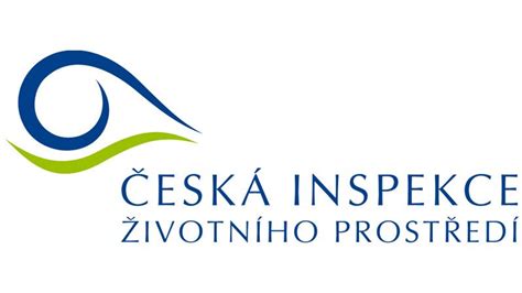 fotografie inspekčního vozu České inspekce životního prostředí v lese