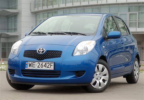 Infografika: Vývoj motorů Yaris od 1.0 VVT-i po 1.4 D-4D a klíčové změny