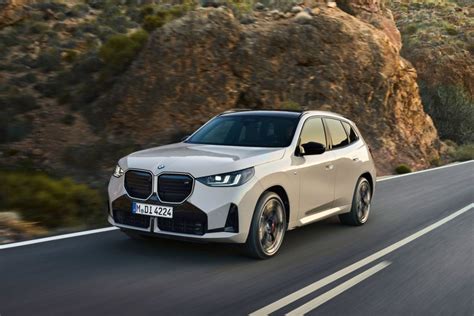 Vizualizace třídy X: 3 stupně výbavy a 4x4 možnosti
