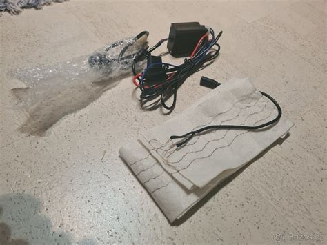 detail lambda sondy s vyznačenými vodiči pro výhřev