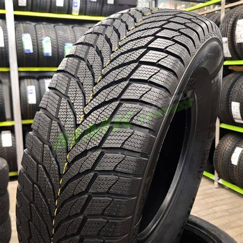 Winguard Sport 2 - detail vzorku a bočního profilu
