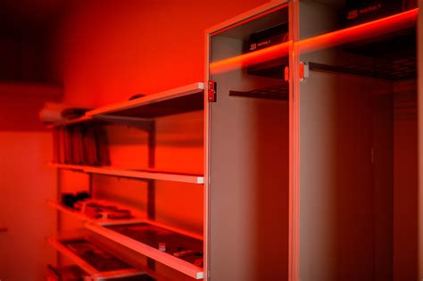 Ukázka různých typů focus finderů používaných v temné komoře